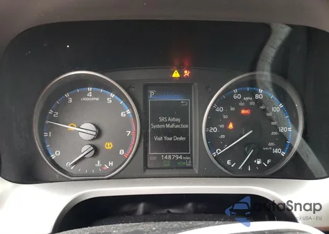 2018 Toyota Rav4 Adventure из США, поврежденный, VIN JTMRFREVXJJ722554